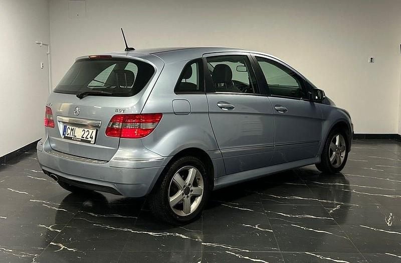Begagnad Mercedes B170 116 HK (85 kW) 2009 Blå Minibuss