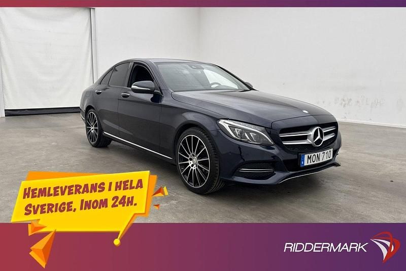 Mörkblå Begagnad 2014 Mercedes 180 Avantgarde Sedan | 178 900 kr - Bild 1/3