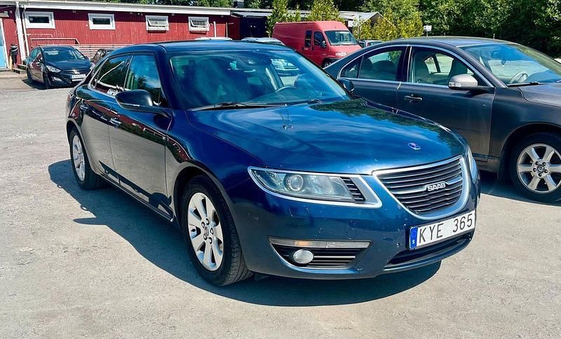 Blå Begagnad 2010 Saab 9-5 Vector Sedan | 73 000 kr (Dyr) - Bild 1/4