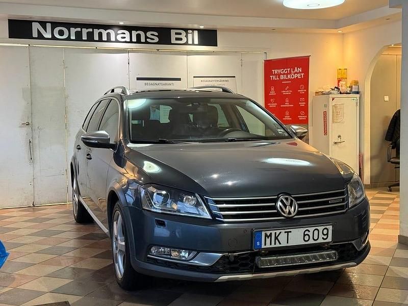 Begagnad VW Passat Alltrack 177 HK (130 kW) 2013 Ljusgrå Kombi