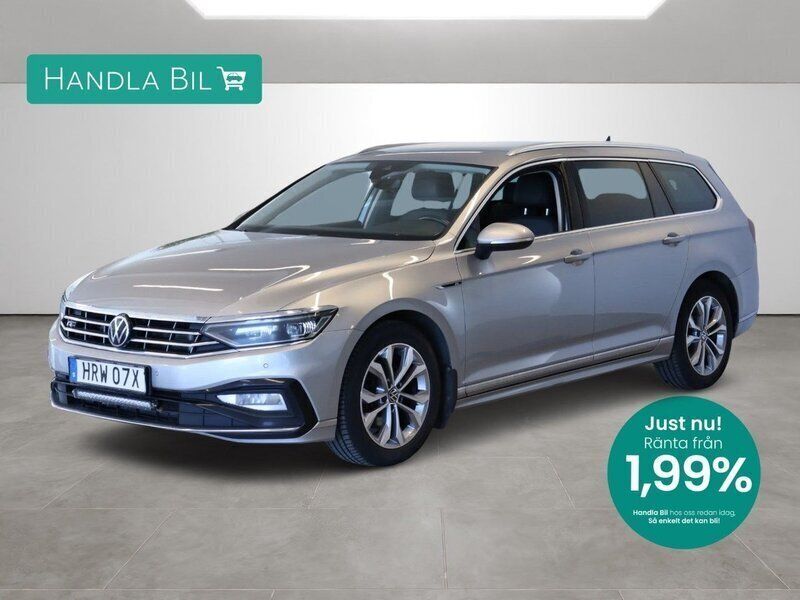 Silver Begagnad 2021 VW Passat R-line Kombi | 269 900 kr (Marknadspris) - Bild 1/4