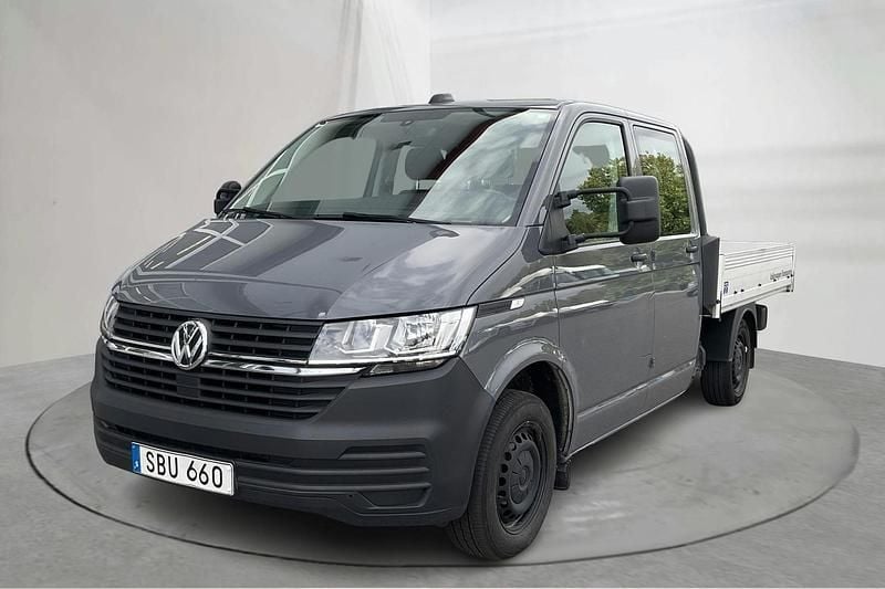 Grå Begagnad 2022 VW T6.1 Van | 379 000 kr (Marknadspris) - Bild 1/4