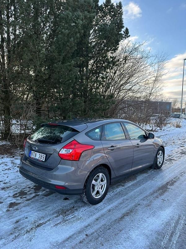 Begagnad Ford Focus 95 HK (69 kW) 2011