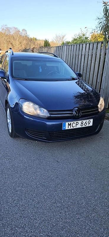 Begagnad VW Golf VII 105 HK (77 kW) 2012 Kombi
