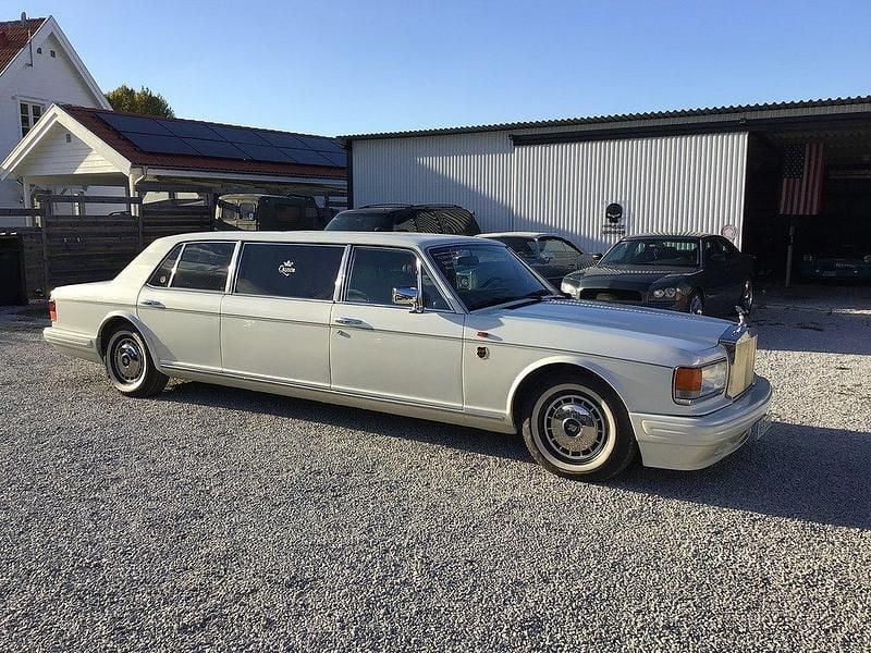 Begagnad Rolls Royce Silver Spur 228 HK (167 kW) 1991 Vit Sedan