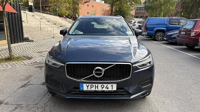 Blå Begagnad 2019 Volvo XC60 Momentum SUV | 295 000 kr (Superpris) - Bild 1/4