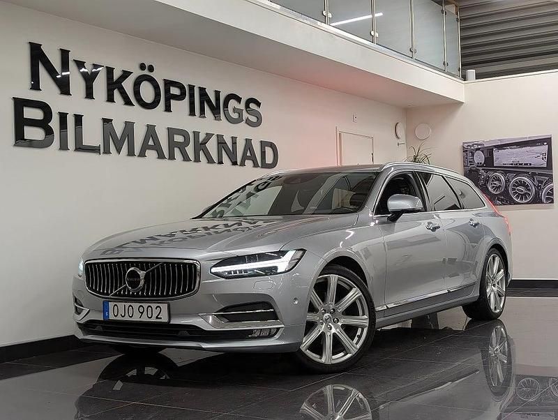 Silver Begagnad 2016 Volvo V90 Inscription Kombi | 299 900 kr (Marknadspris) - Bild 1/4