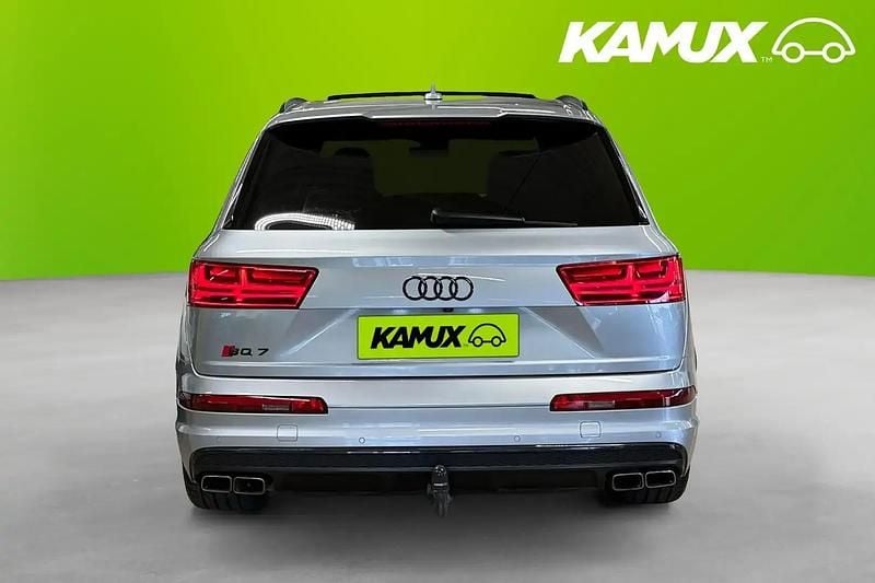Begagnad Audi SQ7 S-Line 436 HK (320 kW) 2017 Silver/grå SUV