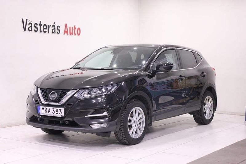 Svart Begagnad 2017 Nissan Qashqai 360º SUV | 85 000 kr (Bra pris) - Bild 1/4