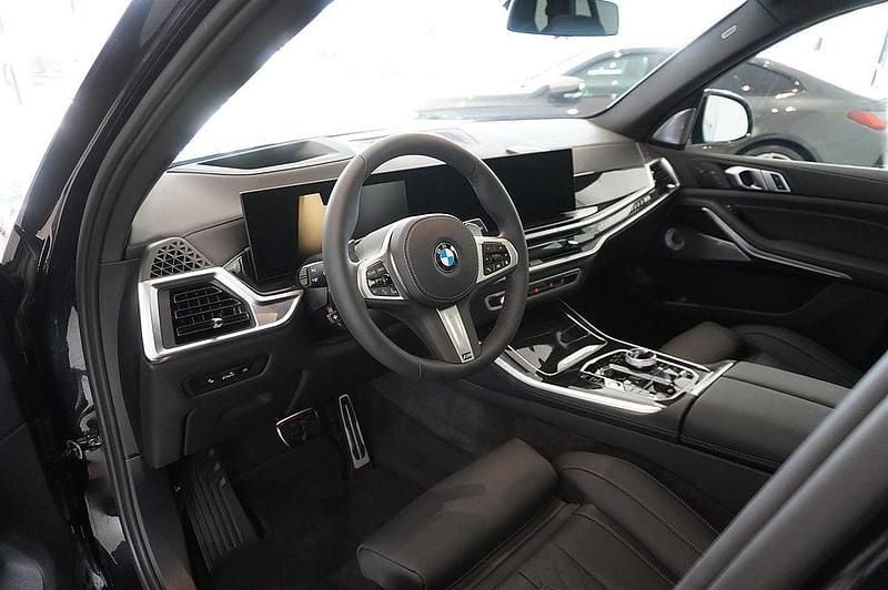 Ny BMW X5 M Sport 286 HK (210 kW) 2025 Svart SUV