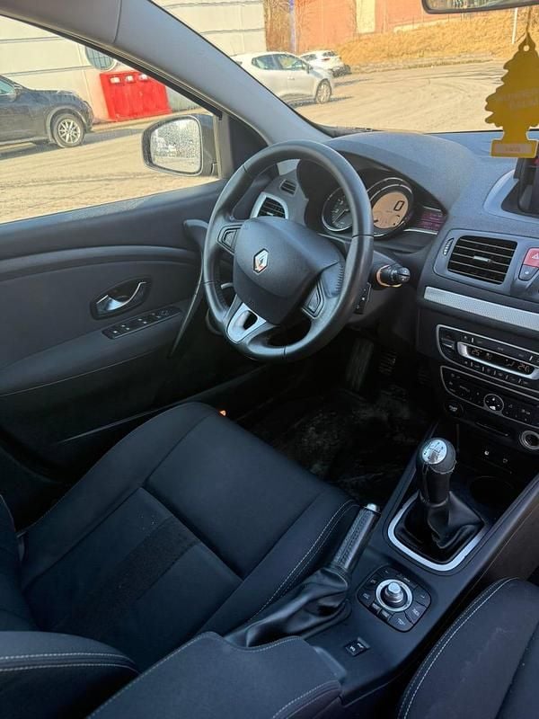 Begagnad Renault Mégane III 90 HK (66 kW) 2011