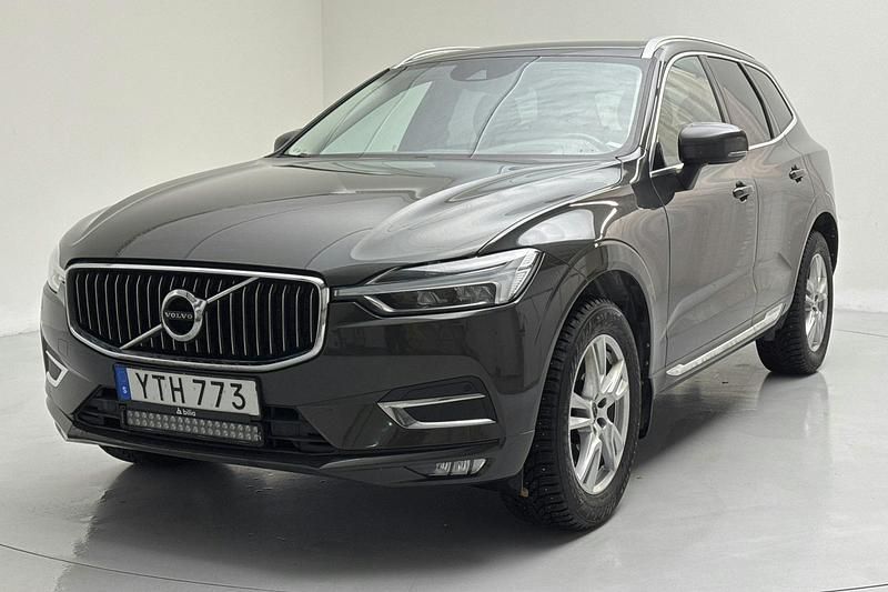 Mörkgrå Begagnad 2018 Volvo XC60 Inscription SUV | 334 900 kr (Superpris) - Bild 1/4
