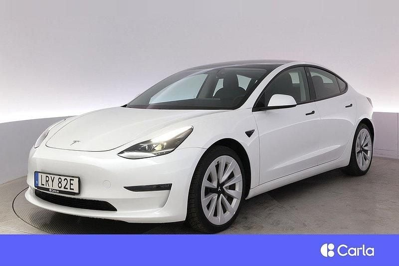 Vit Begagnad 2021 Tesla Model 3 Long Range AWD Sedan | 334 900 kr (Dyr) - Bild 1/4