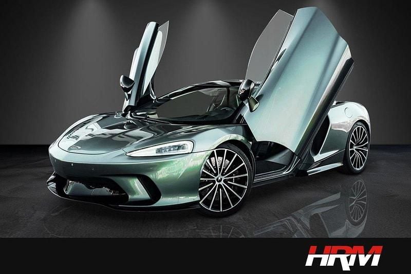 Mörkgrön Begagnad 2019 McLaren GT Sportkupé | 1 699 900 kr - Bild 1/4