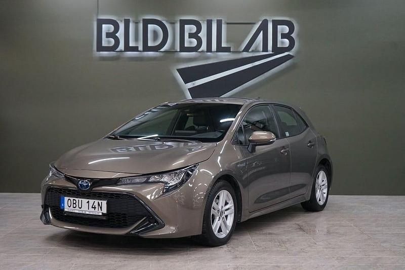 Begagnad Toyota Corolla Hybrid Active 122 HK (89 kW) 2019 Grön Halvkombi