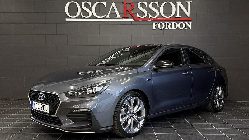 Grå Begagnad 2020 Hyundai i30 N Line Halvkombi | 204 900 kr (Dyr) - Bild 1/4