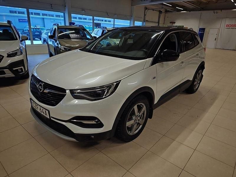 Begagnad Opel Grandland X Business 181 HK (133 kW) 2019 Vit SUV