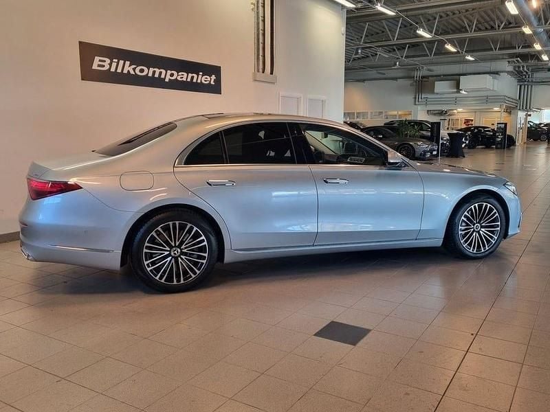 Begagnad Mercedes S500 435 HK (319 kW) 2021 Silver Sedan