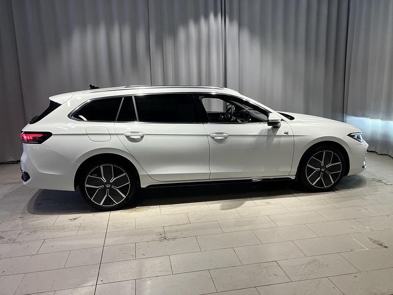 Ny VW Passat 2026 Vit Kombi