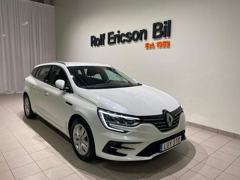 Vit Begagnad 2021 Renault Mégane IV Zen Kombi | 209 500 kr (Marknadspris) - Bild 1/4