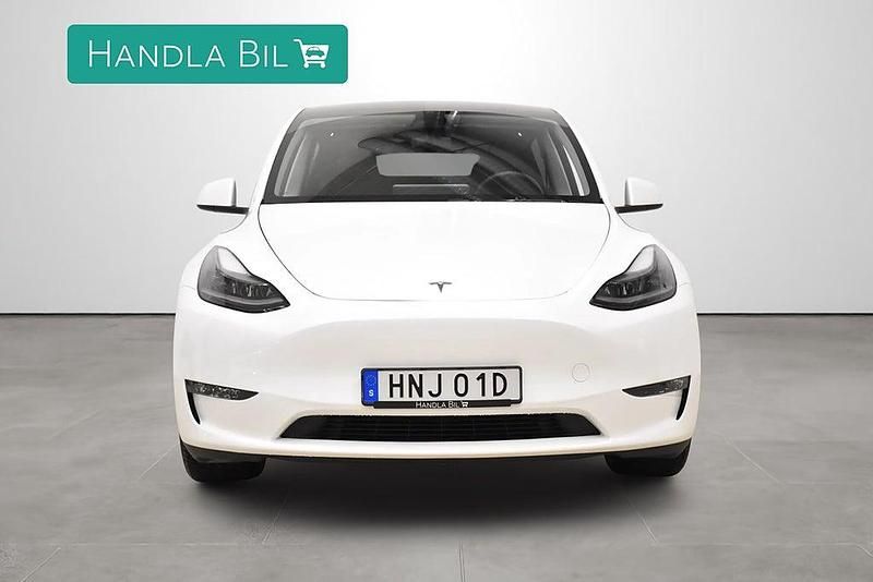 Begagnad Tesla Model Y Long Range AWD 378 kW (514 HK) 2023 Vit SUV