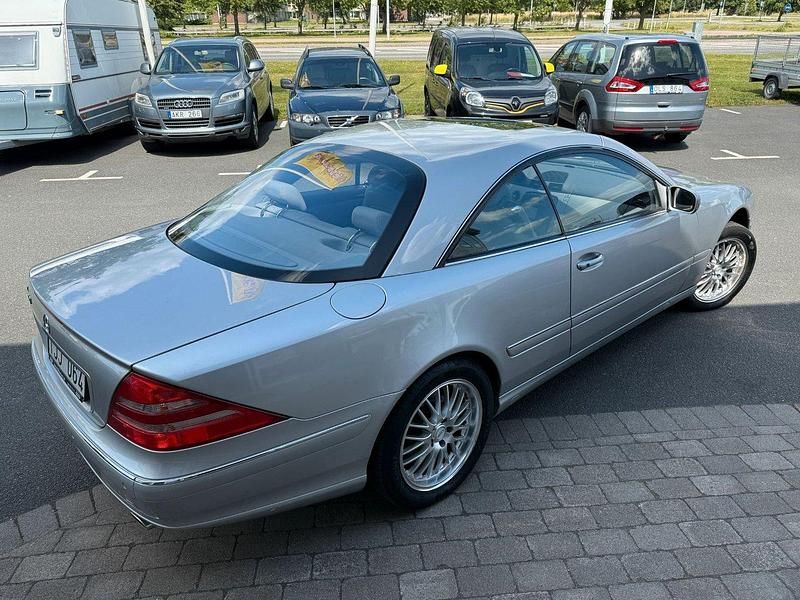 Begagnad Mercedes CL500 306 HK (225 kW) 2001 Silver Sportkupé