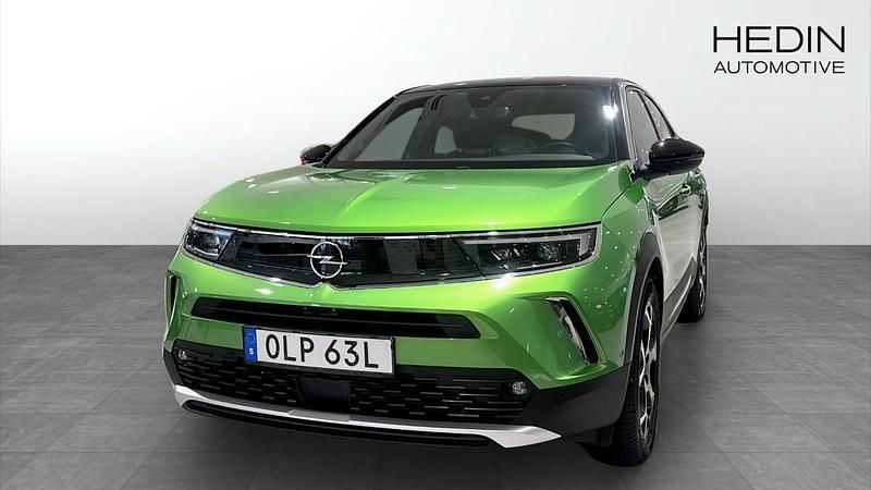 Jet black Begagnad 2022 Opel Mokka-e Ultimate SUV | 189 900 kr (Bra pris) - Bild 1/4