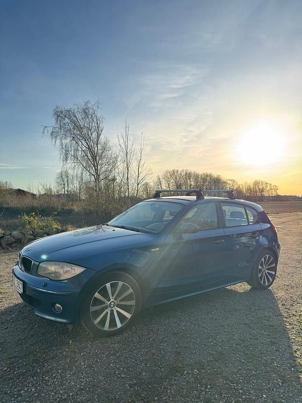 Begagnad 2007 BMW 116 Halvkombi | 37 500 kr (Marknadspris) - Bild 1/4