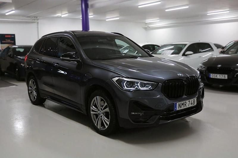 Begagnad BMW X1 190 HK (139 kW) 2020 Grå SUV