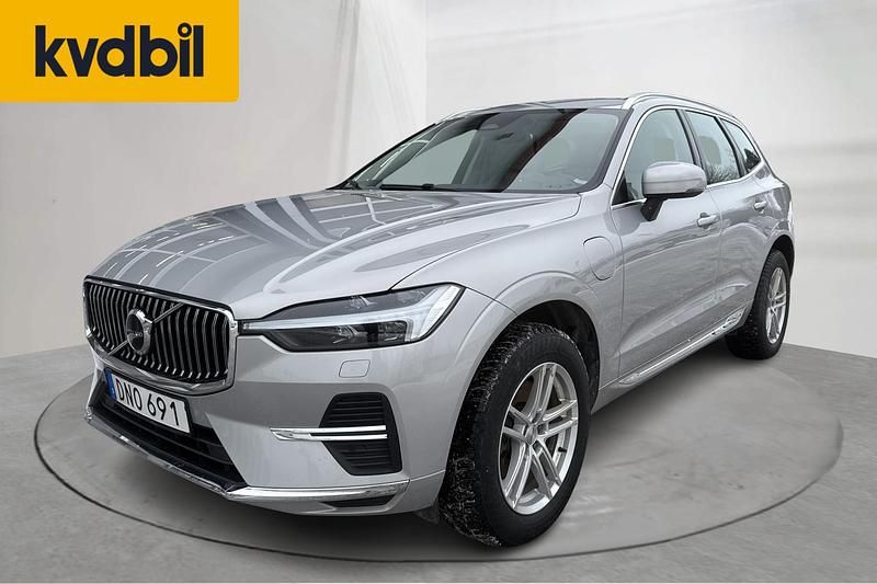 Begagnad Volvo XC60 Core 350 HK (257 kW) 2023 Silver SUV