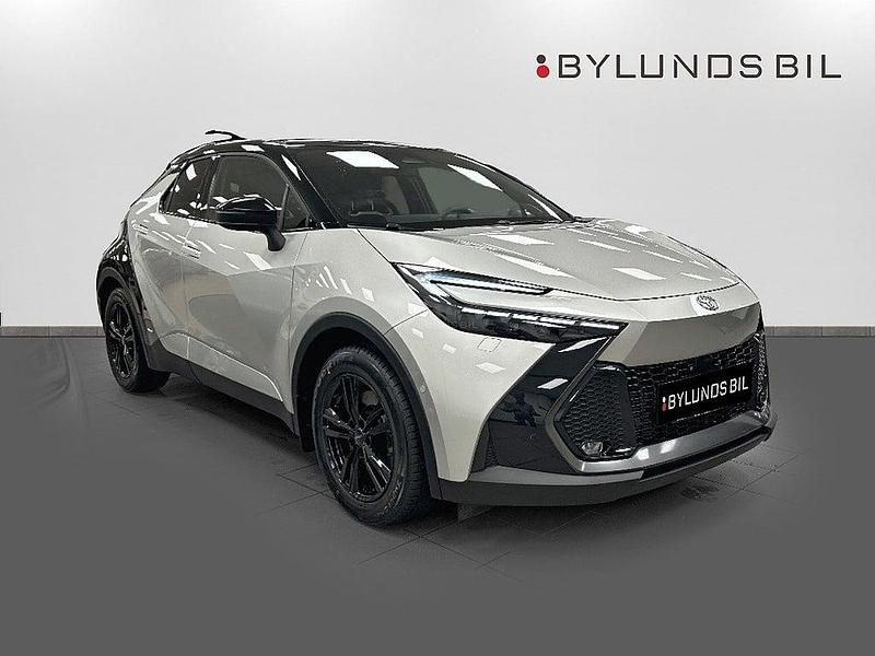 Begagnad Toyota C-HR Edition 197 HK (144 kW) 2023 Silver SUV