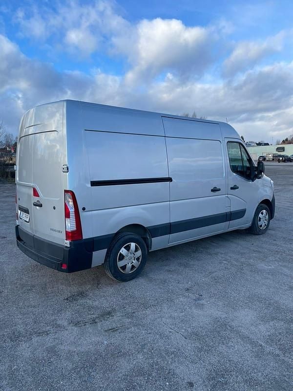 Begagnad Renault Master 150 HK (110 kW) 2021 Minibuss