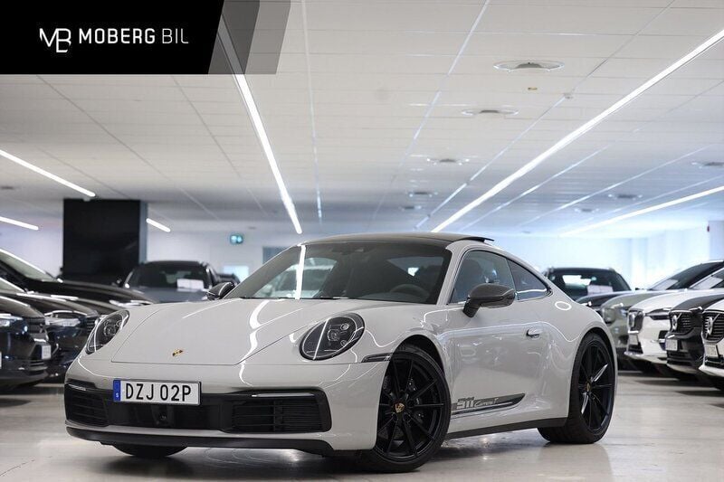 Ljusgrå Begagnad 2024 Porsche 911 Carrera T Sport Sportkupé | 1 549 000 kr - Bild 1/3