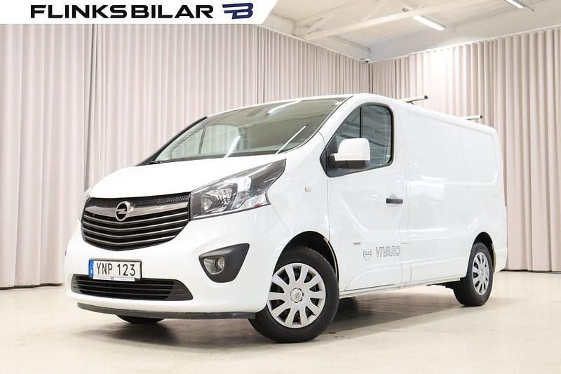 Vit Begagnad 2018 Opel Vivaro Van | 139 900 kr (Marknadspris) - Bild 1/4
