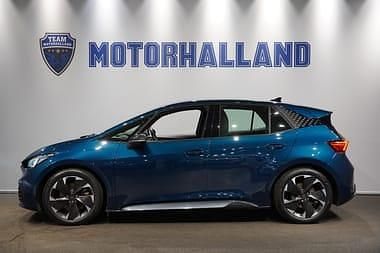 Blå Begagnad 2023 Cupra Born e-Boost Halvkombi | 264 900 kr (Marknadspris) - Bild 1/4