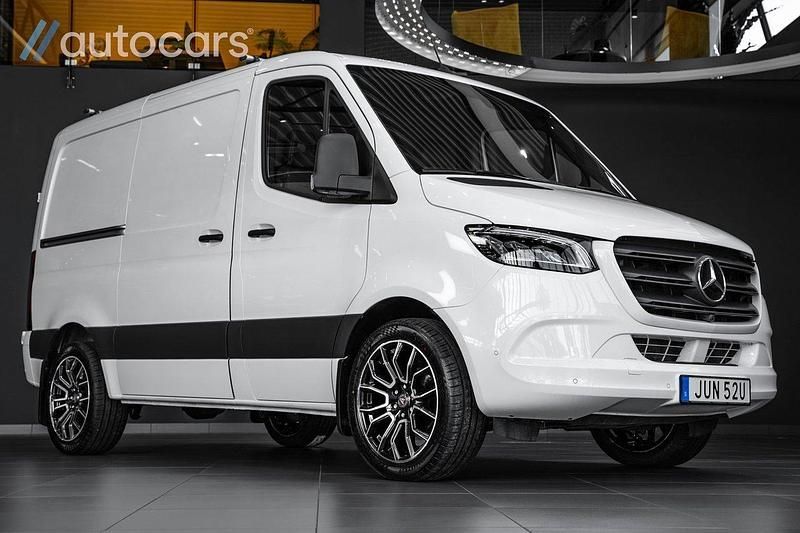 Vit Begagnad 2024 Mercedes Sprinter Van | 498 750 kr (Bra pris) - Bild 1/4