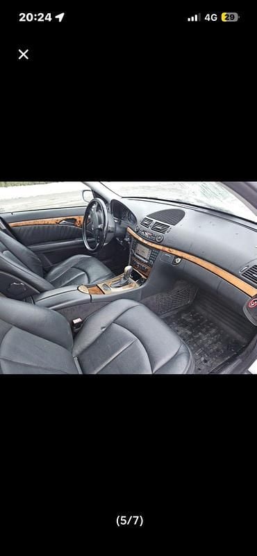 Begagnad Mercedes E320 224 HK (164 kW) 2003