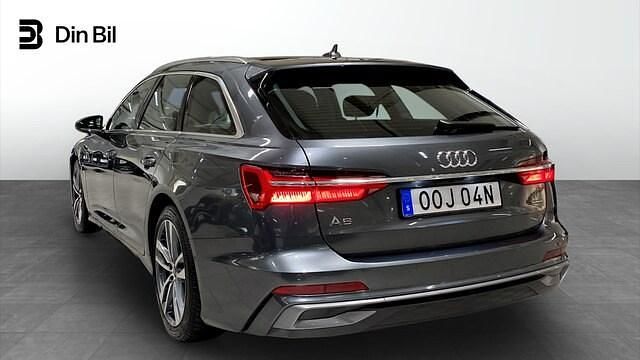 Begagnad Audi A6 S-Line 204 HK (150 kW) 2024 Daytonagrå pärleffekt Kombi