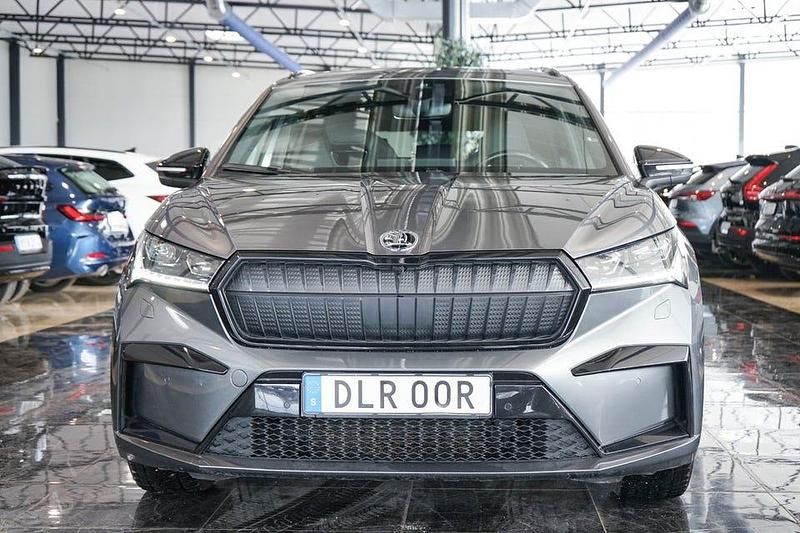 Begagnad Skoda Enyaq iV SportLine 150 kW (204 HK) 2023 Grå SUV