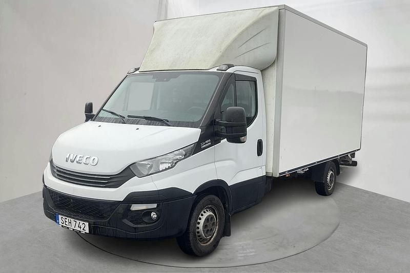 Vit Begagnad 2017 Iveco Daily | 230 000 kr - Bild 1/4