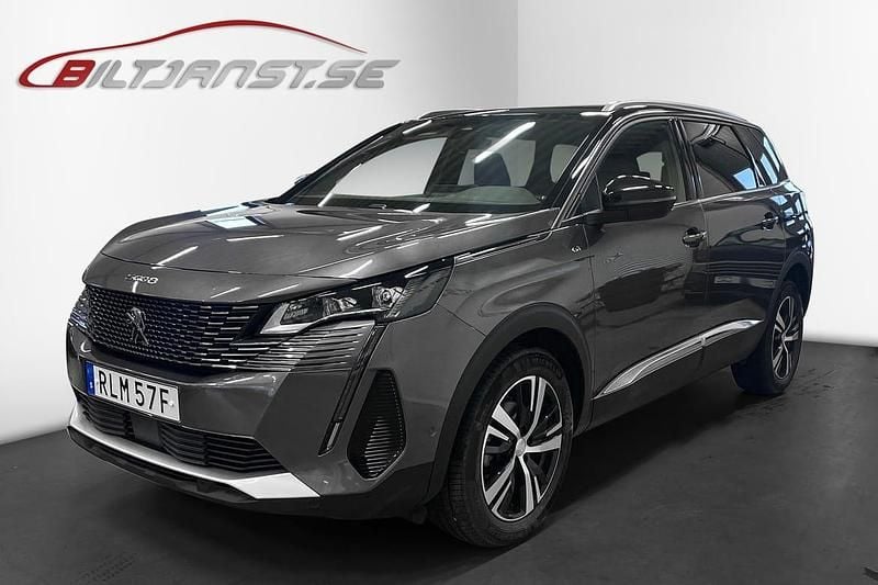 Grå Begagnad 2023 Peugeot 5008 GTi SUV | 299 900 kr (Marknadspris) - Bild 1/4