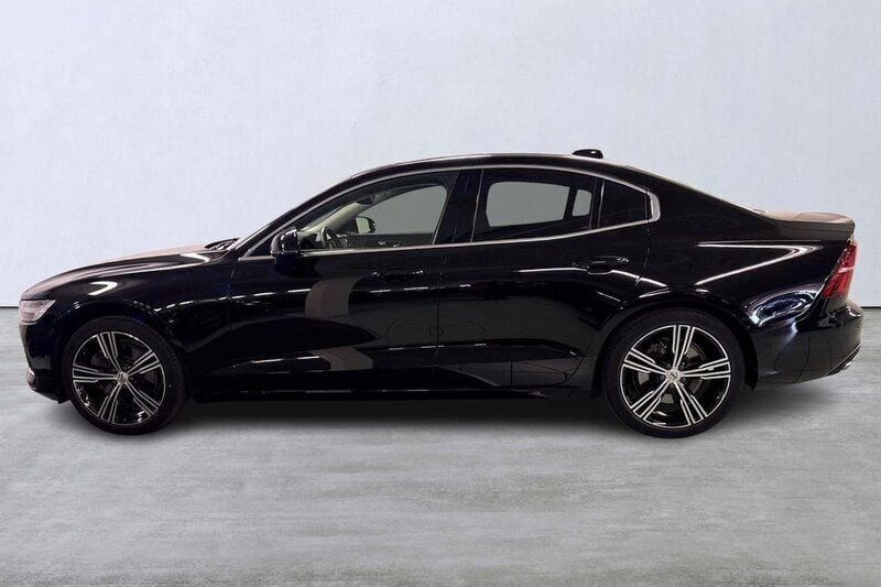 Svart Begagnad 2020 Volvo S60 Inscription Sedan | 349 000 kr (Marknadspris) - Bild 1/4