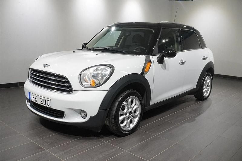 Vit Begagnad 2011 Mini Cooper Countryman SUV | 109 500 kr (Bra pris) - Bild 1/4