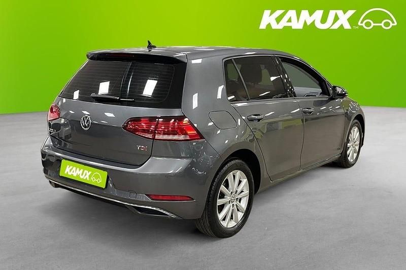 Begagnad VW Golf VII 116 HK (85 kW) 2018 Silver/grå Halvkombi