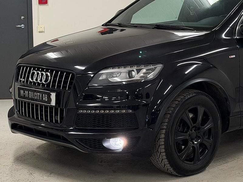 Begagnad Audi Q7 S-Line 239 HK (175 kW) 2010 Grå SUV