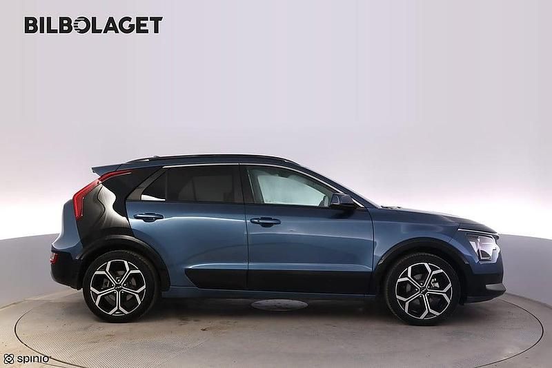 Begagnad Kia Niro 141 HK (103 kW) 2022 Blå SUV