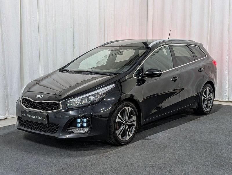 Svart Begagnad 2015 Kia Ceed Sportswagon GT-Line Kombi | 119 900 kr (Lite dyr) - Bild 1/4