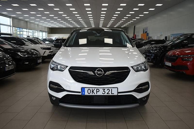 Vit Begagnad 2020 Opel Grandland X Design Edition SUV | 239 900 kr - Bild 1/4