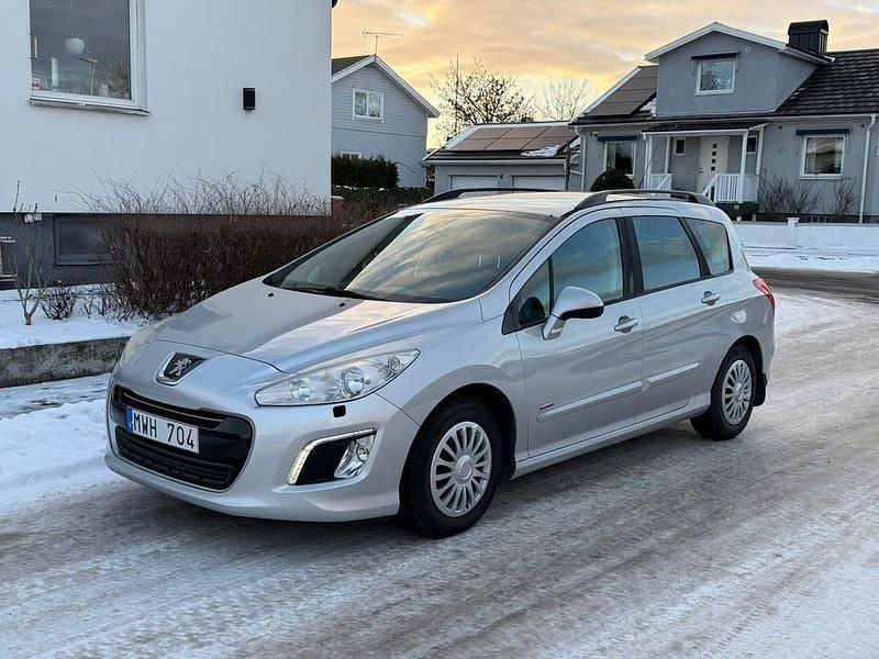 Begagnad Peugeot 308 SW 111 HK (81 kW) 2012 Kombi