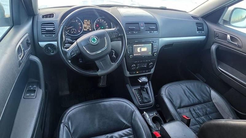 Begagnad Skoda Yeti Experience 105 HK (77 kW) 2012 Vit SUV